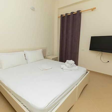 Premier Guest House Vlorë 외부 사진